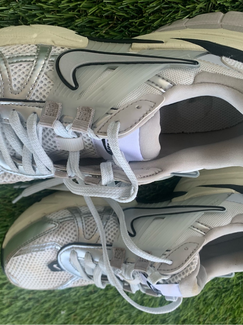Nike v2k women size 7.5